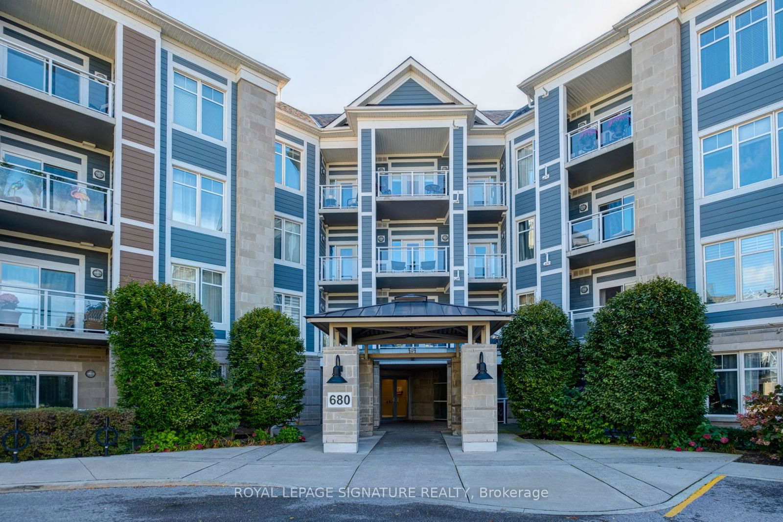 Harbourside Condos, Whitby, Toronto