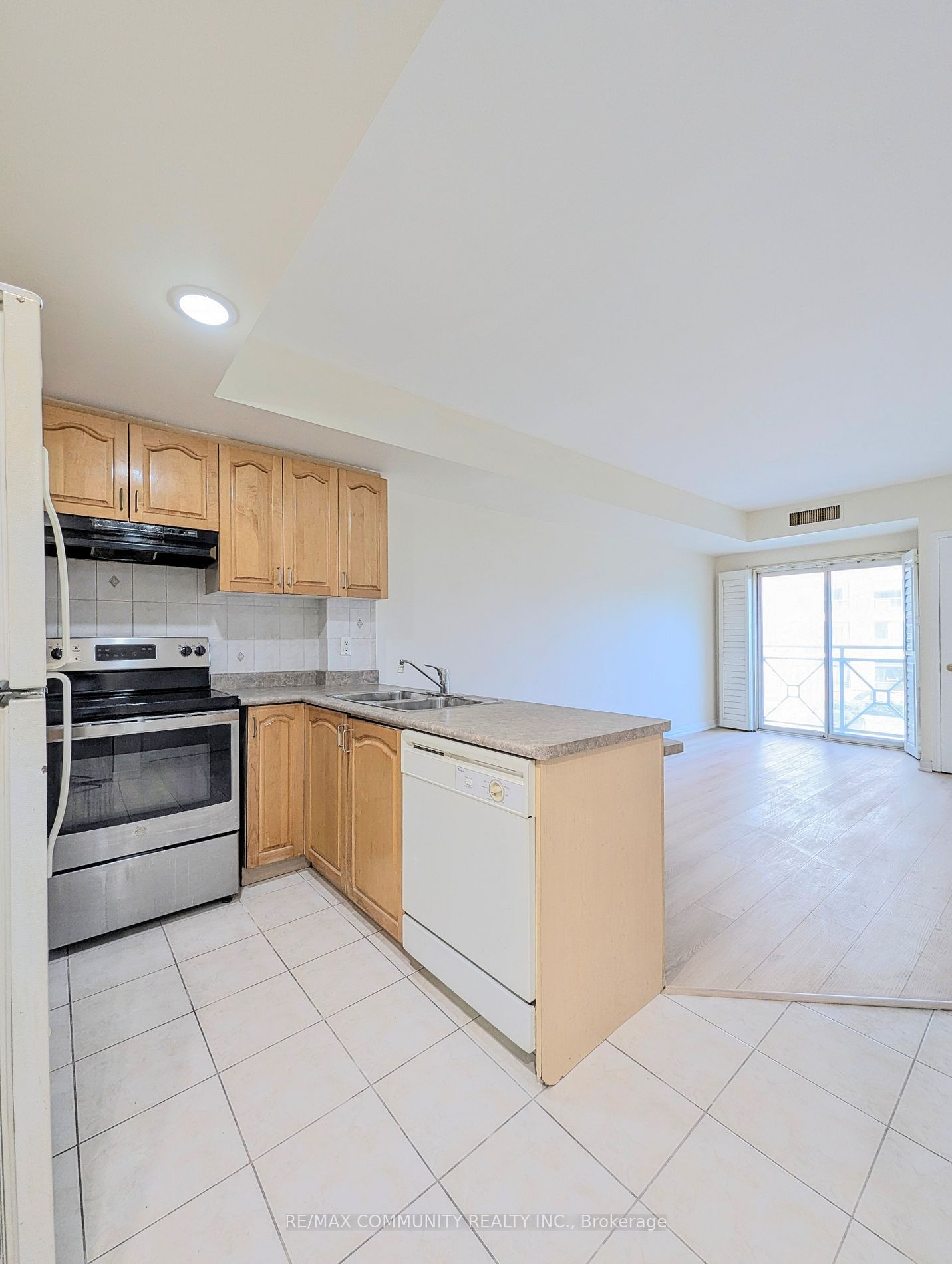 2351 Kennedy Rd, unit 210 for sale