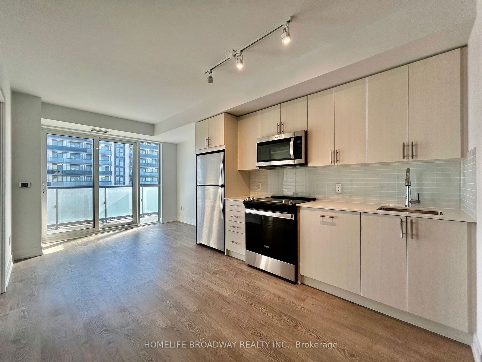 2550 Simcoe St, unit 2415 for sale