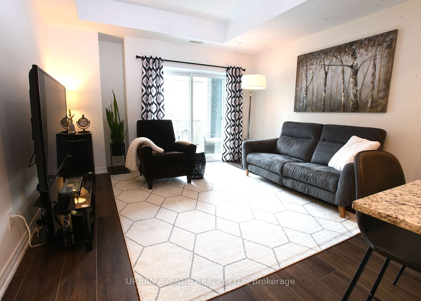 650 Gordon St, unit 212 for sale