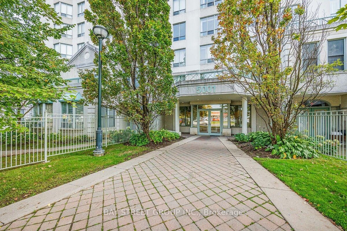 5001 Finch Ave E, unit 610 for sale