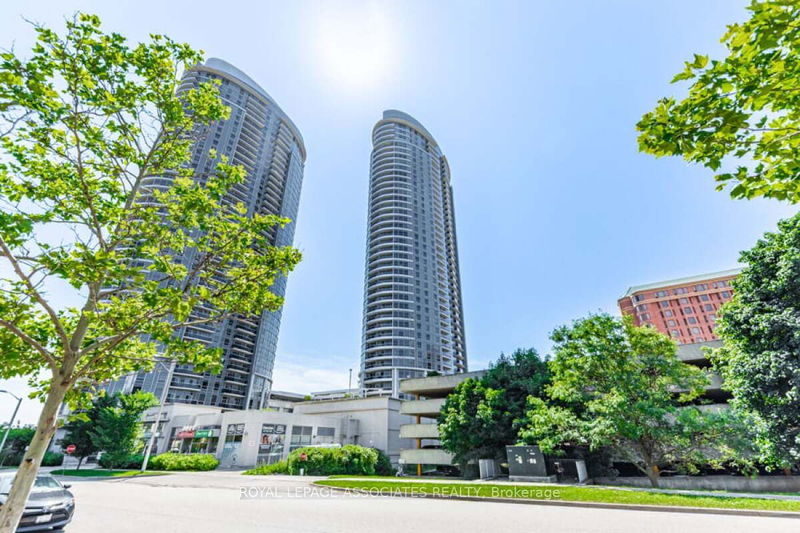 125 Village Green Sq S, unit 3512 for sale