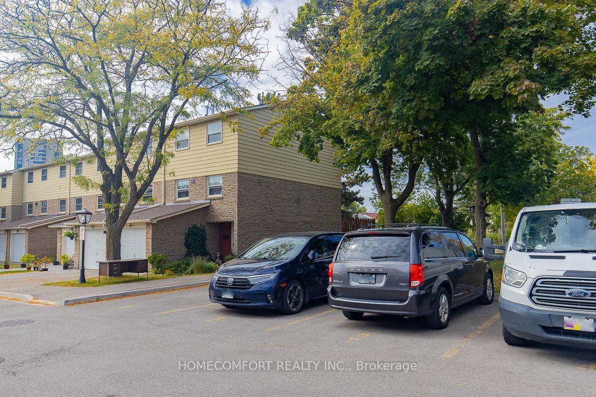 81 Brookmill Townhomes, Scarborough, Toronto