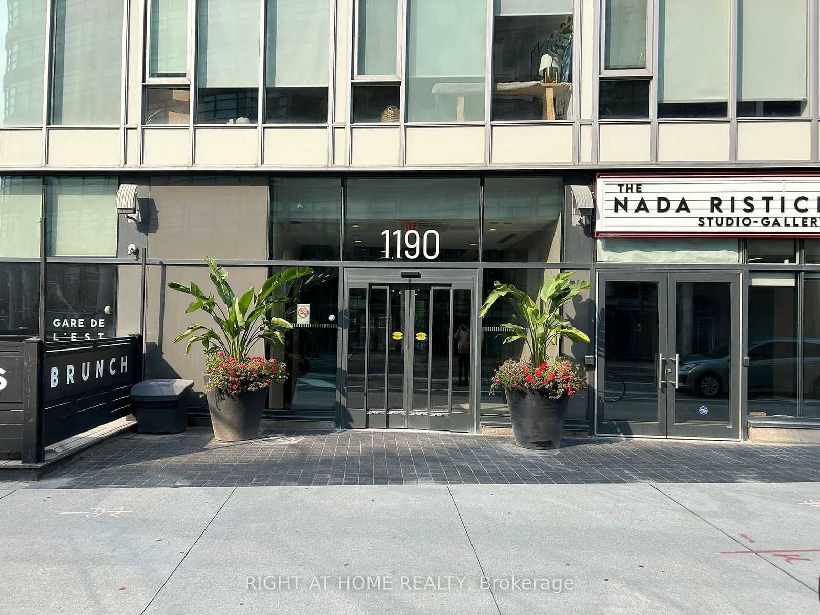 1190 Dundas St E, unit 525 for rent