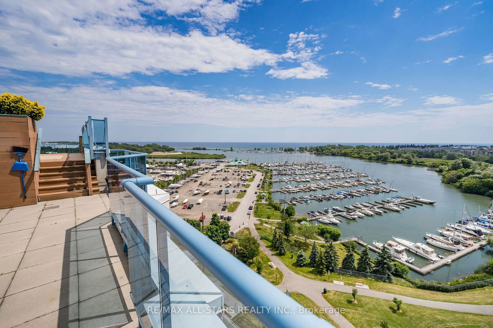 The Yacht Club Condos, Whitby, Toronto