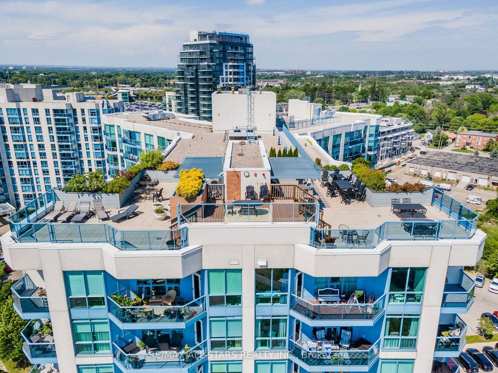 The Yacht Club Condos, Whitby, Toronto