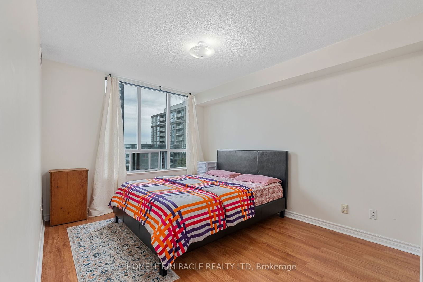 5039 Finch Ave E, unit 802 for sale