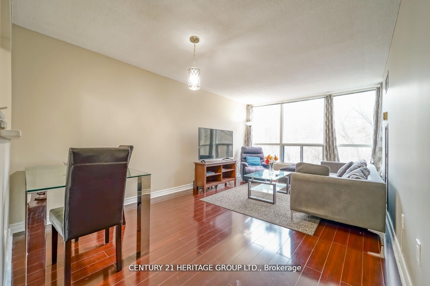 3050 Ellesmere Rd, unit 311 for rent