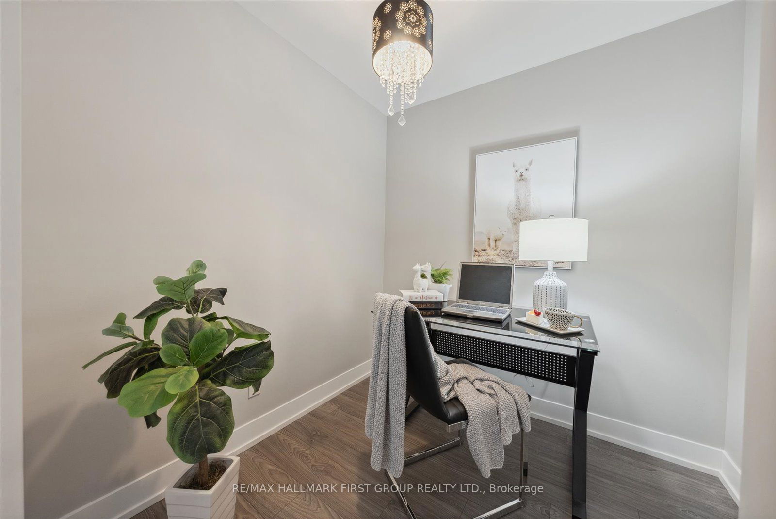 1215 Bayly St, unit 1403 for sale