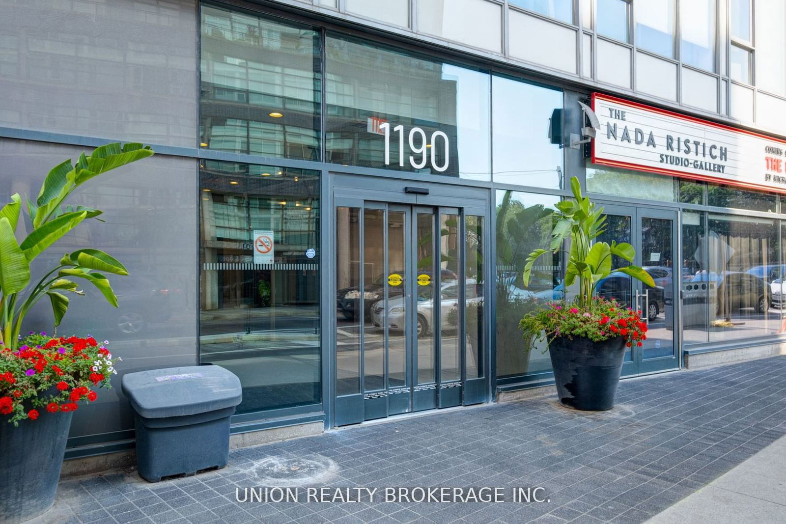 1190 Dundas St E, unit 917 for sale