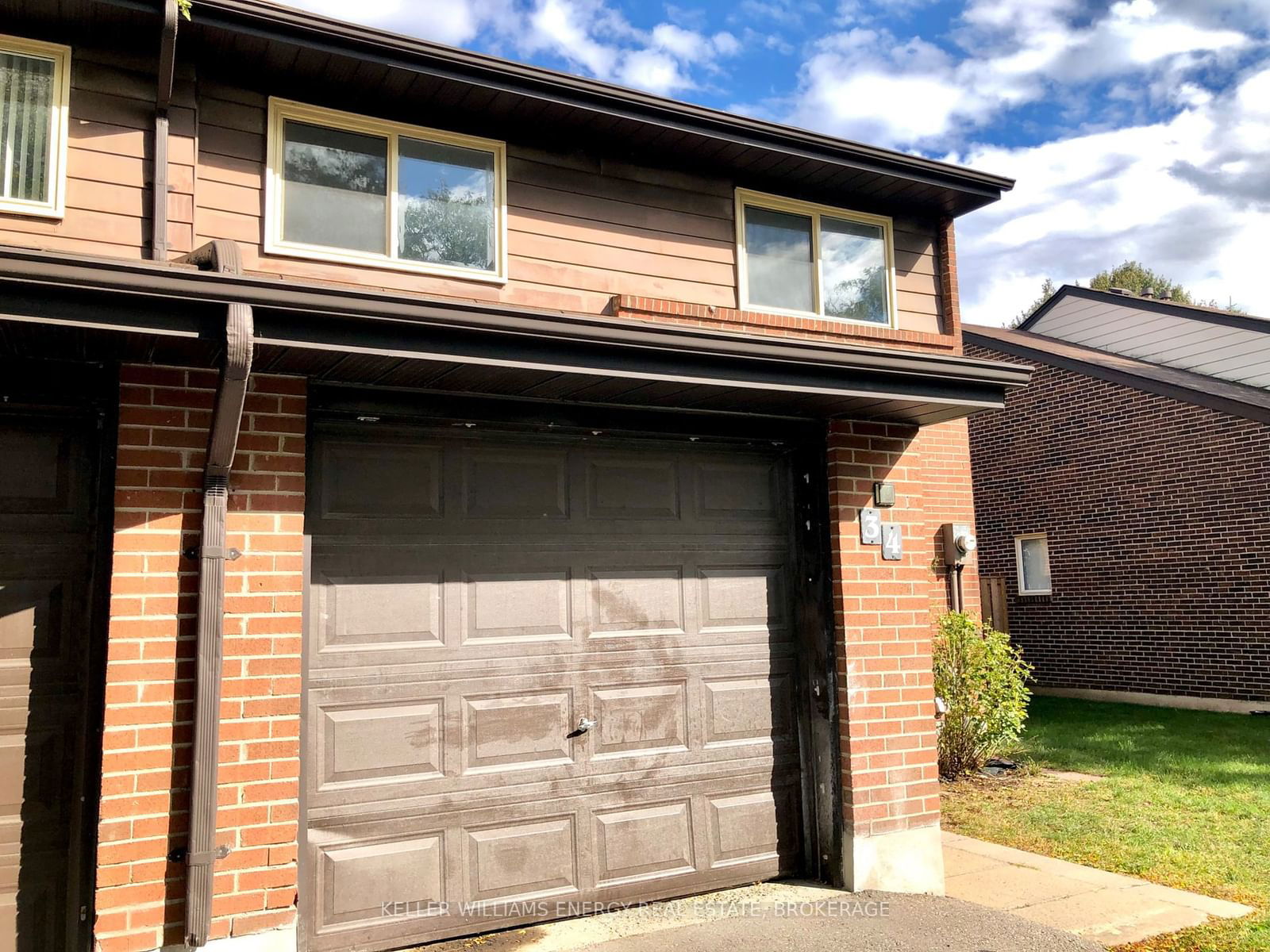 Sarasota Village Townhomes, Oshawa, Toronto