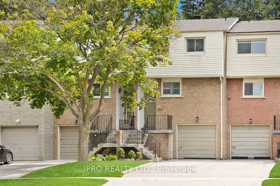 1915 Denmar Townhomes, Pickering, Toronto