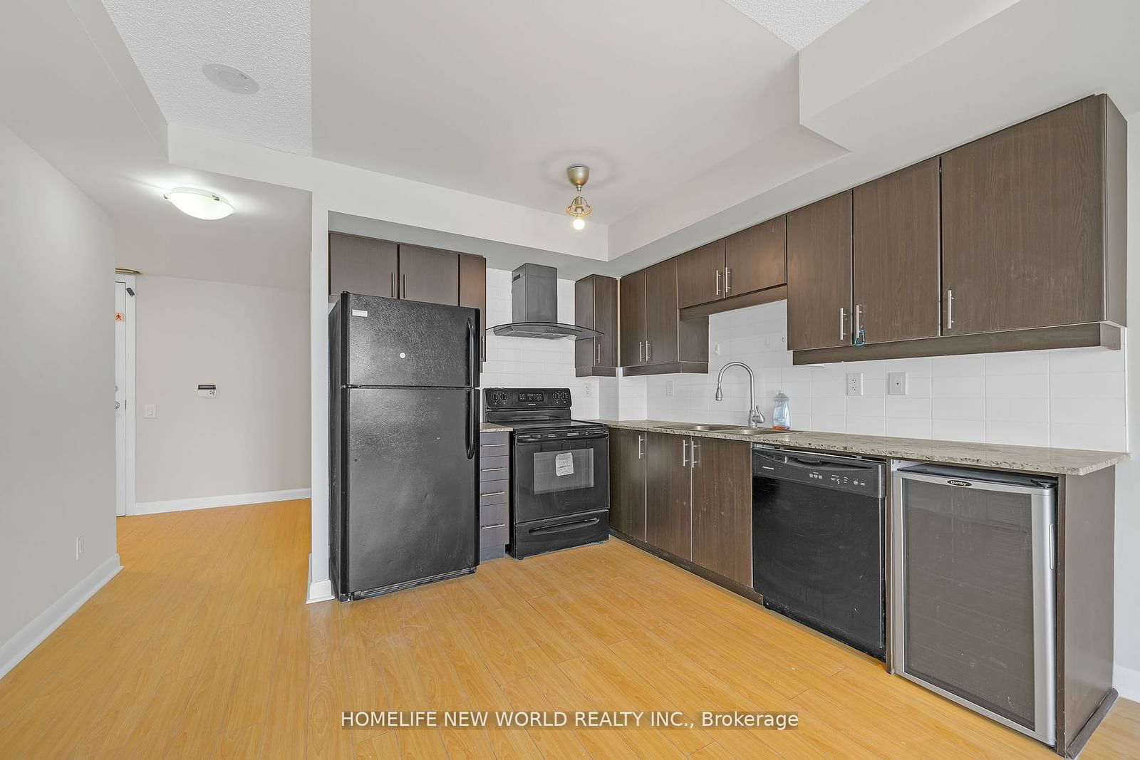 25 Town Centre Crt, unit 1801 for sale