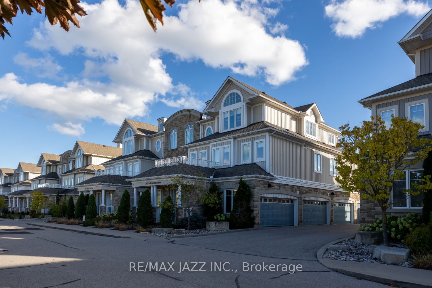 The South Port Beach Homes, Clarington, Toronto