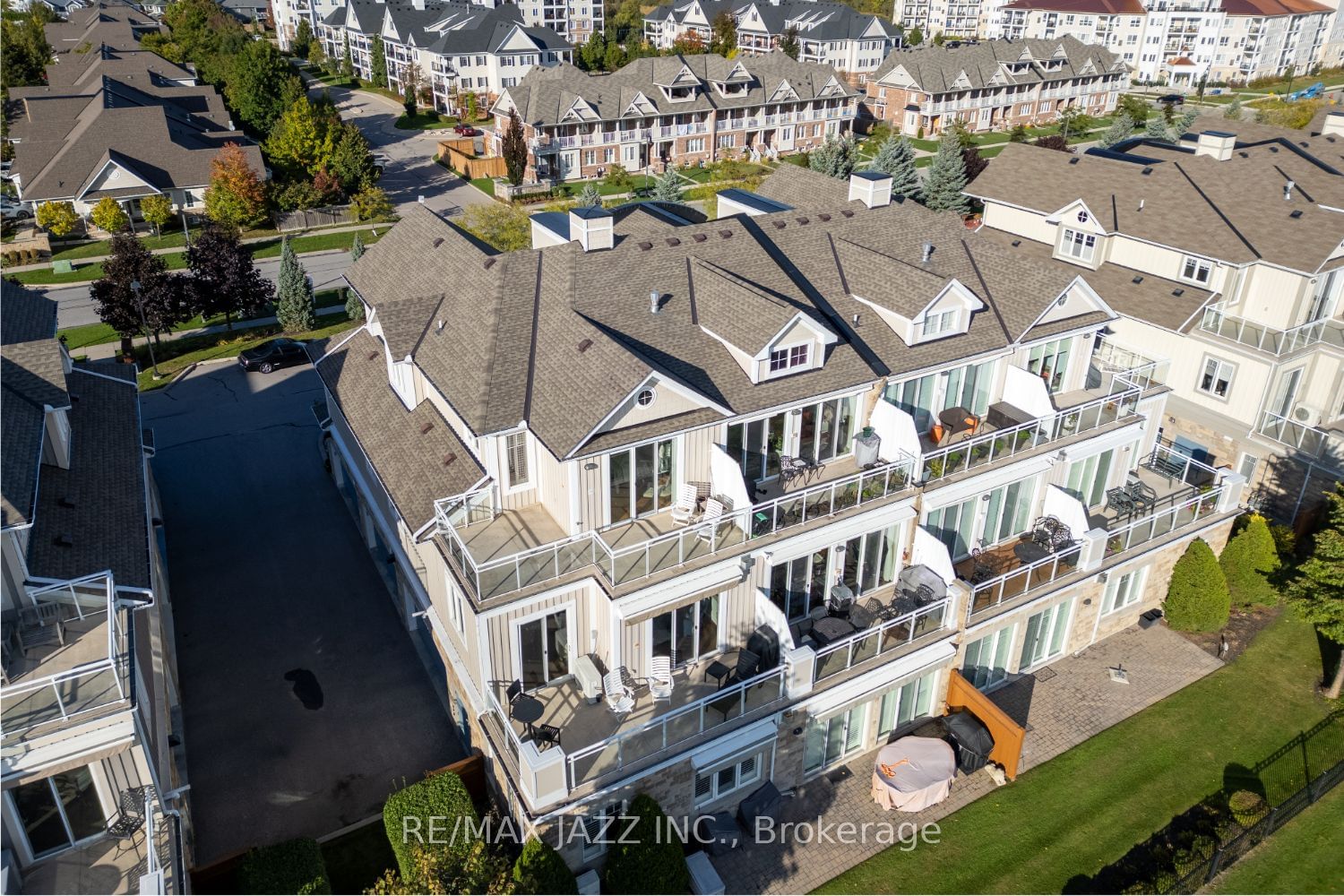 The South Port Beach Homes, Clarington, Toronto