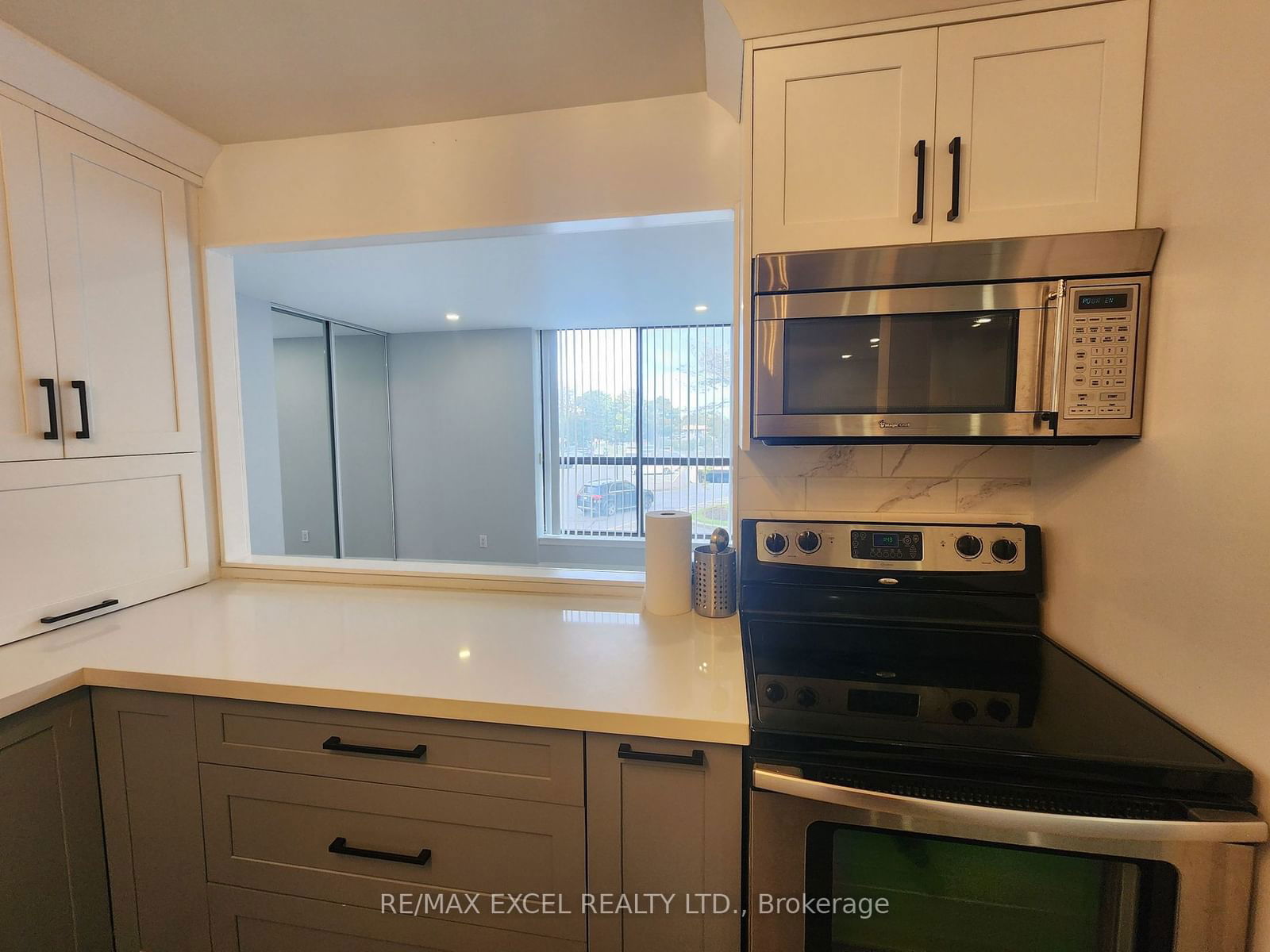 55 Bamburgh Circ, unit 204 for rent