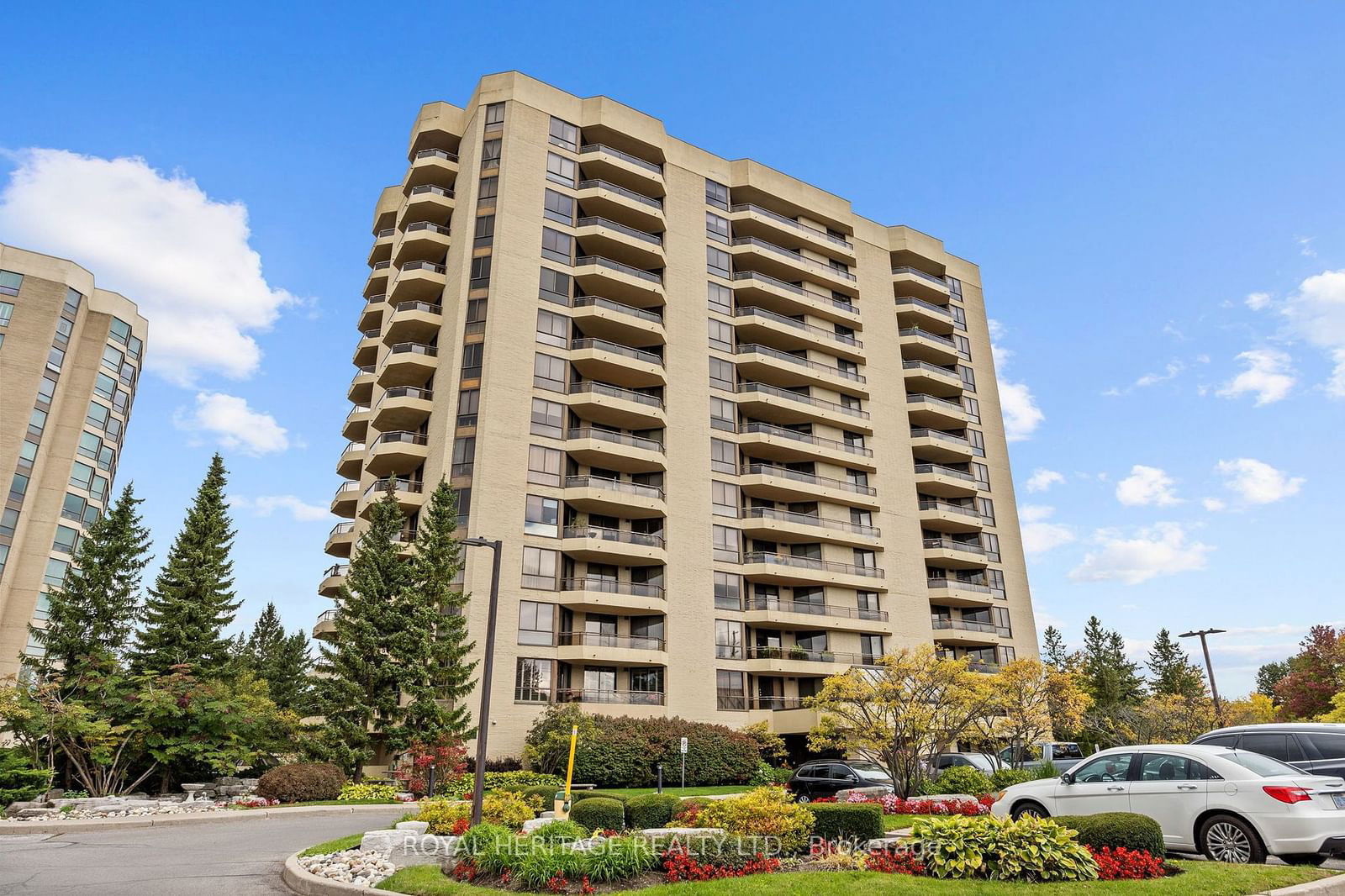 900 Wilson Rd N, unit 1004 for sale