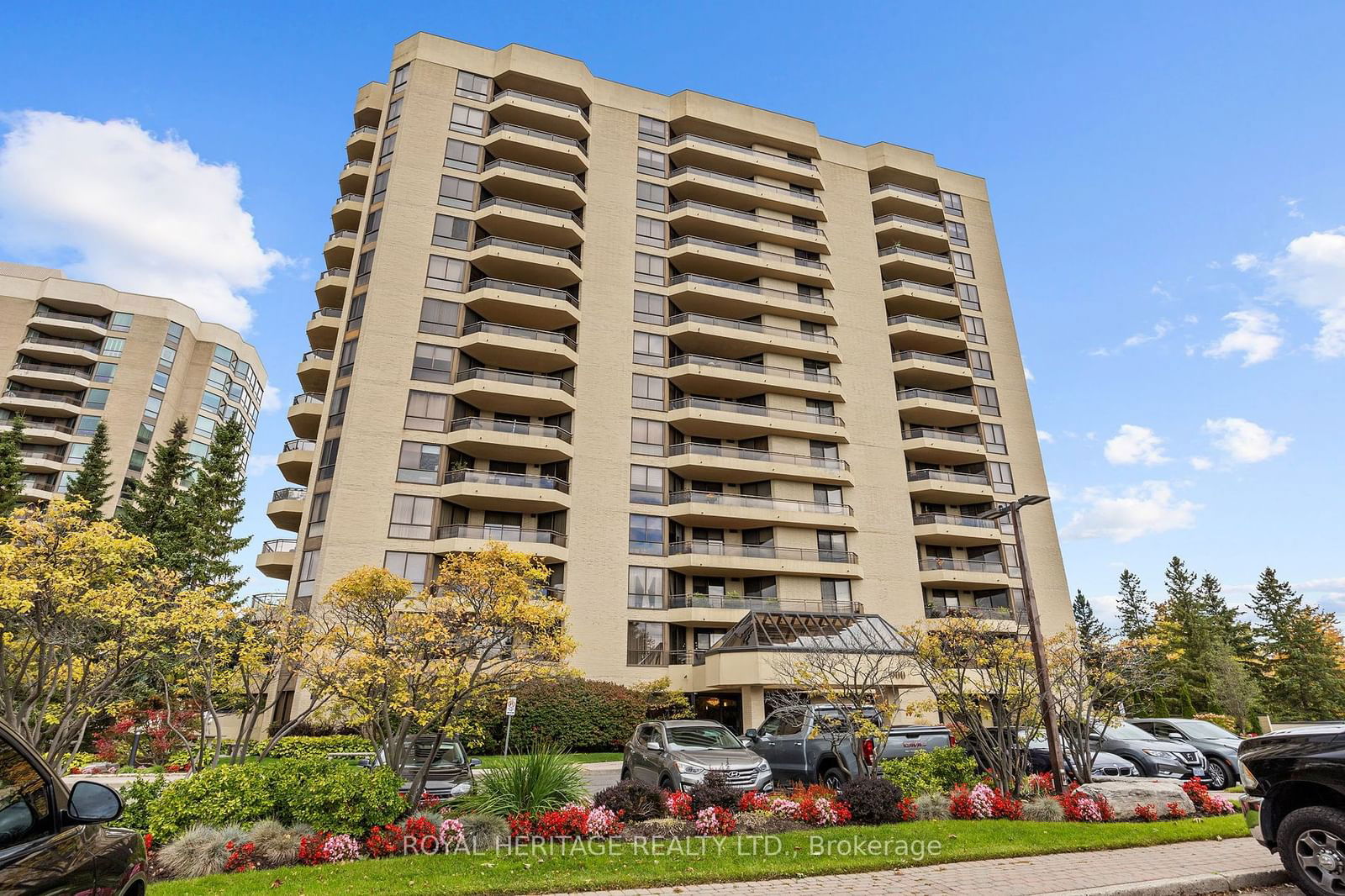 900 Wilson Rd N, unit 1004 for sale