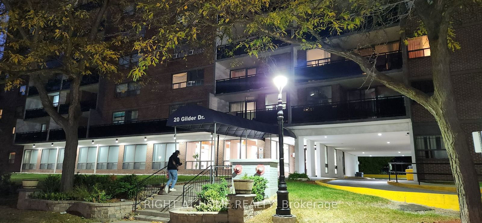 20 Gilder Drive Condos, Scarborough, Toronto