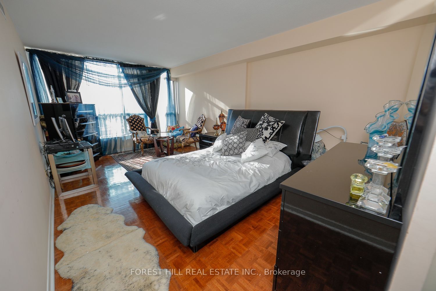 4725 Sheppard Ave, unit 1613 for sale