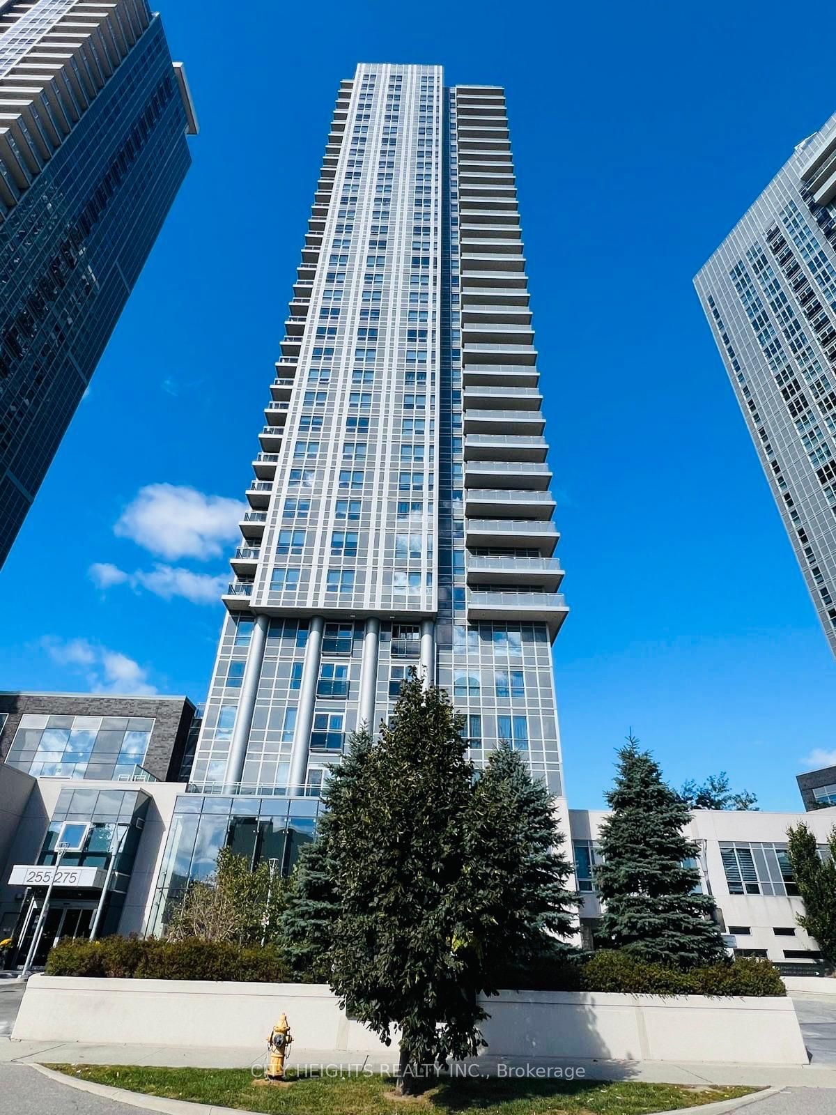 255 Village Green Sq, unit 1809 for sale