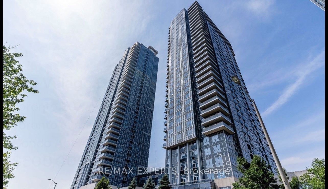 275 Village Green Sq, unit 1719 for rent