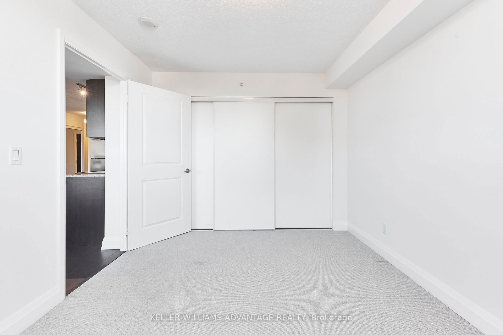 3520 Danforth Ave, unit 301 for rent