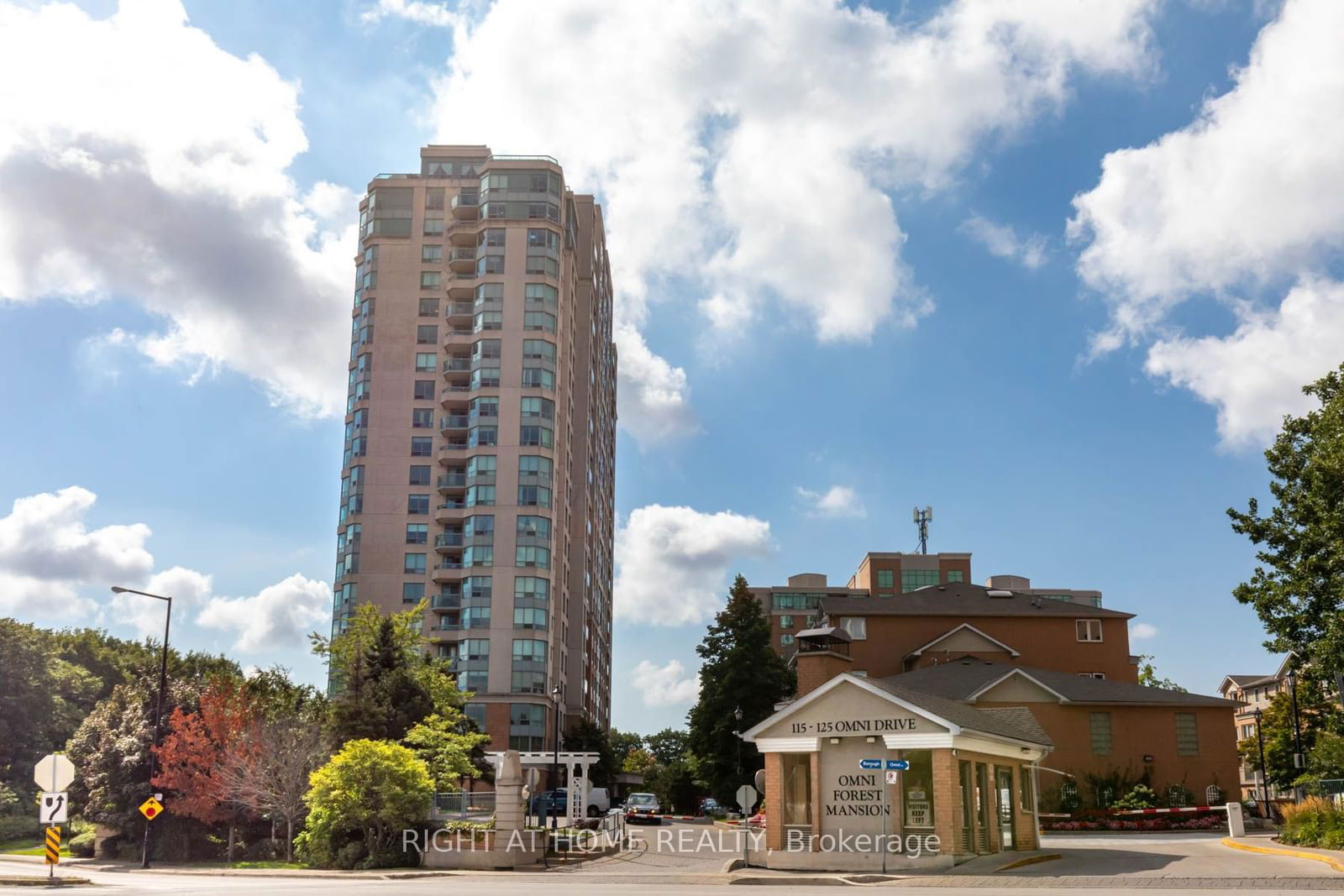 Omni Forest Mansion I, Scarborough, Toronto