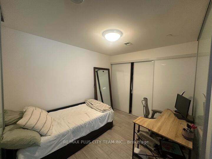 30 Baseball Pl, unit 709 for rent