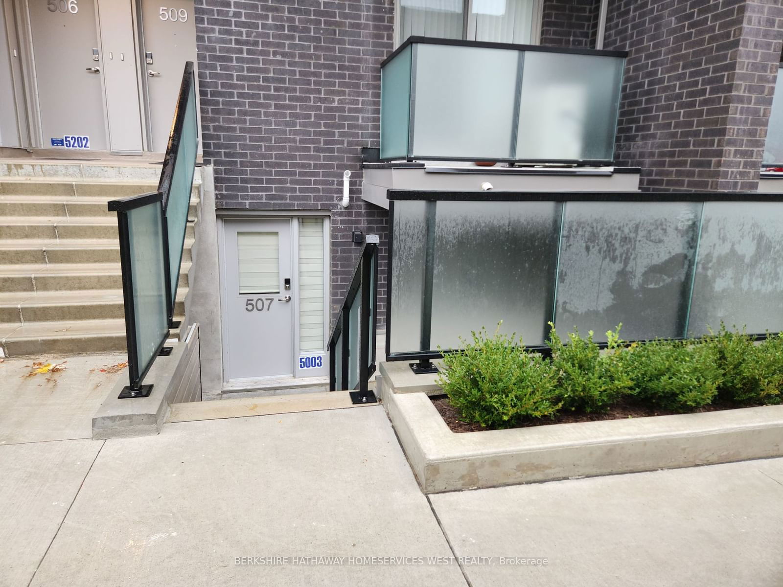 2791 Eglinton Ave E, unit 507 for rent