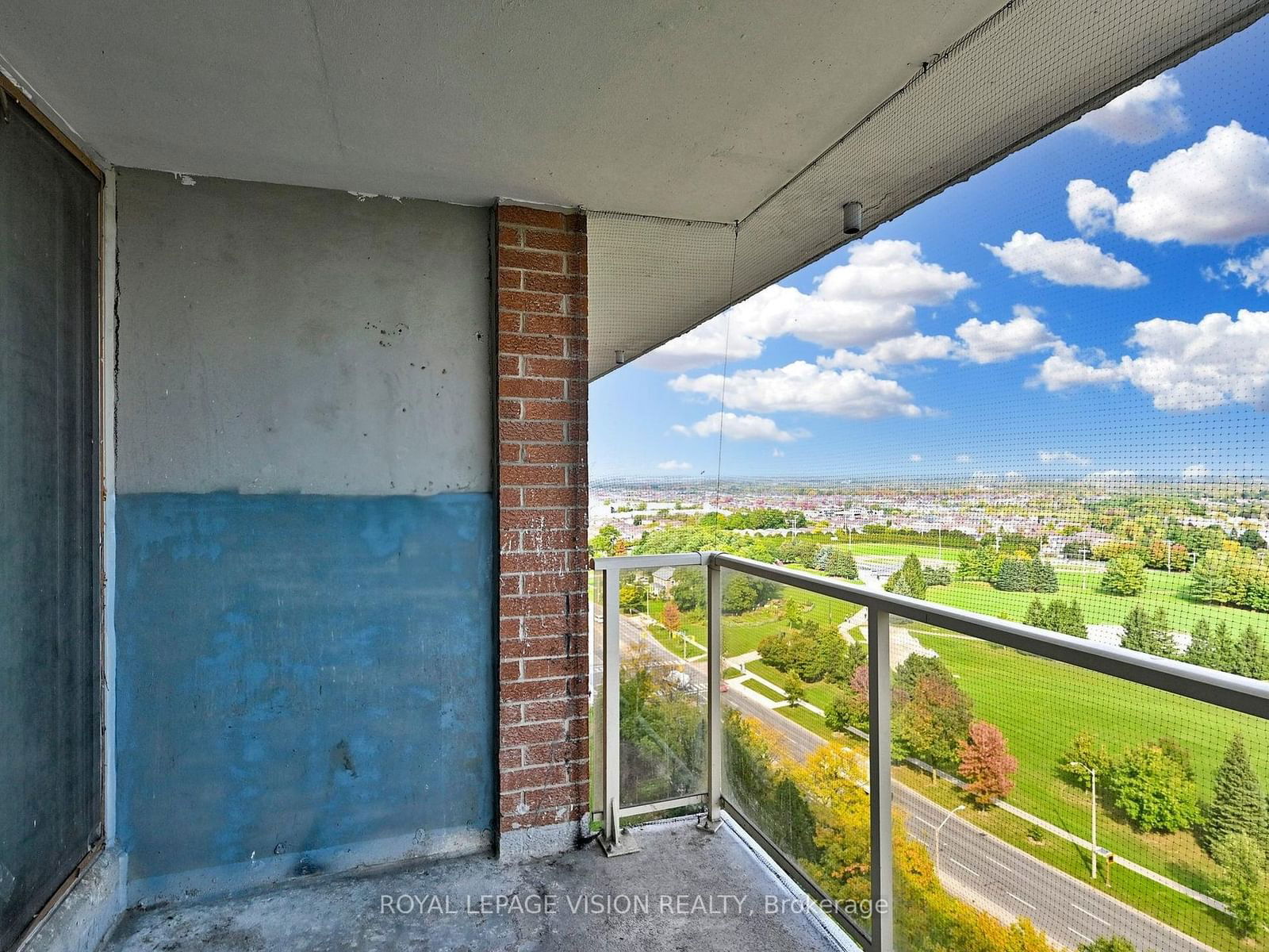 100 Wingarden Crt, unit 1714 for sale