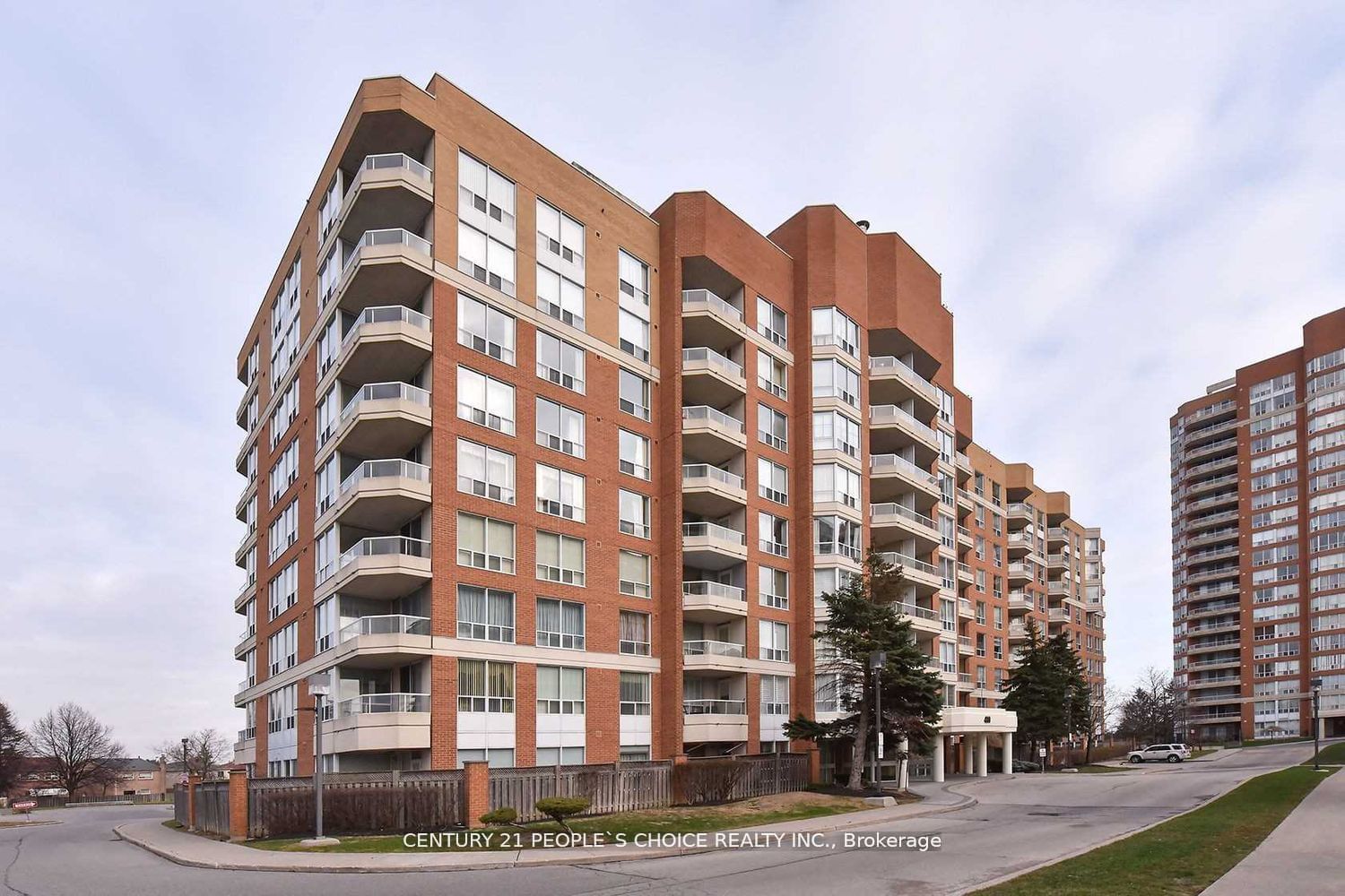 480 McLevin Ave, unit 816 for sale