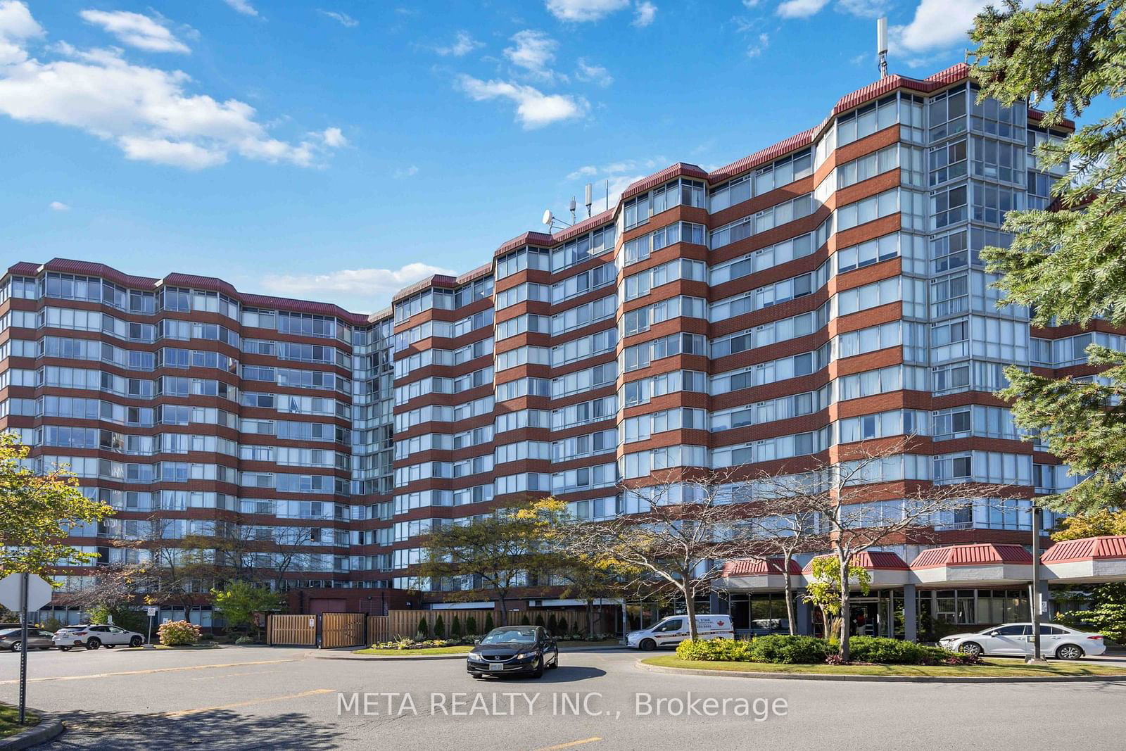 11753 Sheppard Ave E, unit 908 for rent