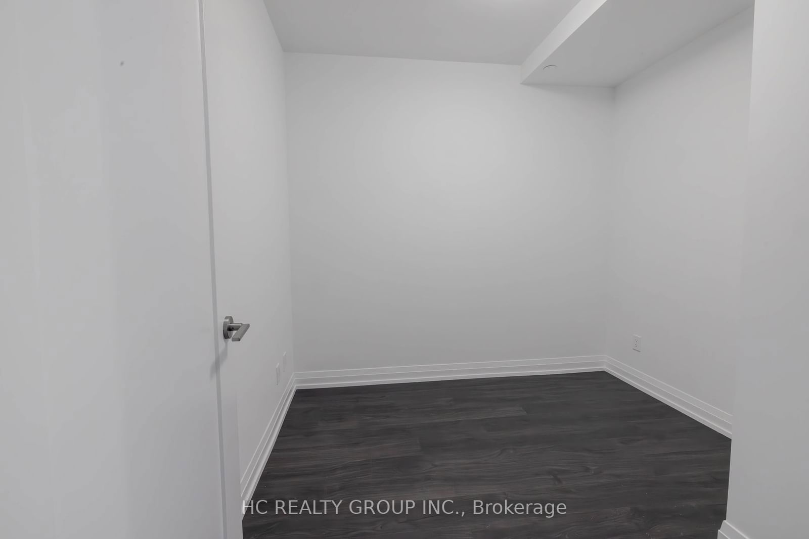 286 Main St, unit PH06 for sale