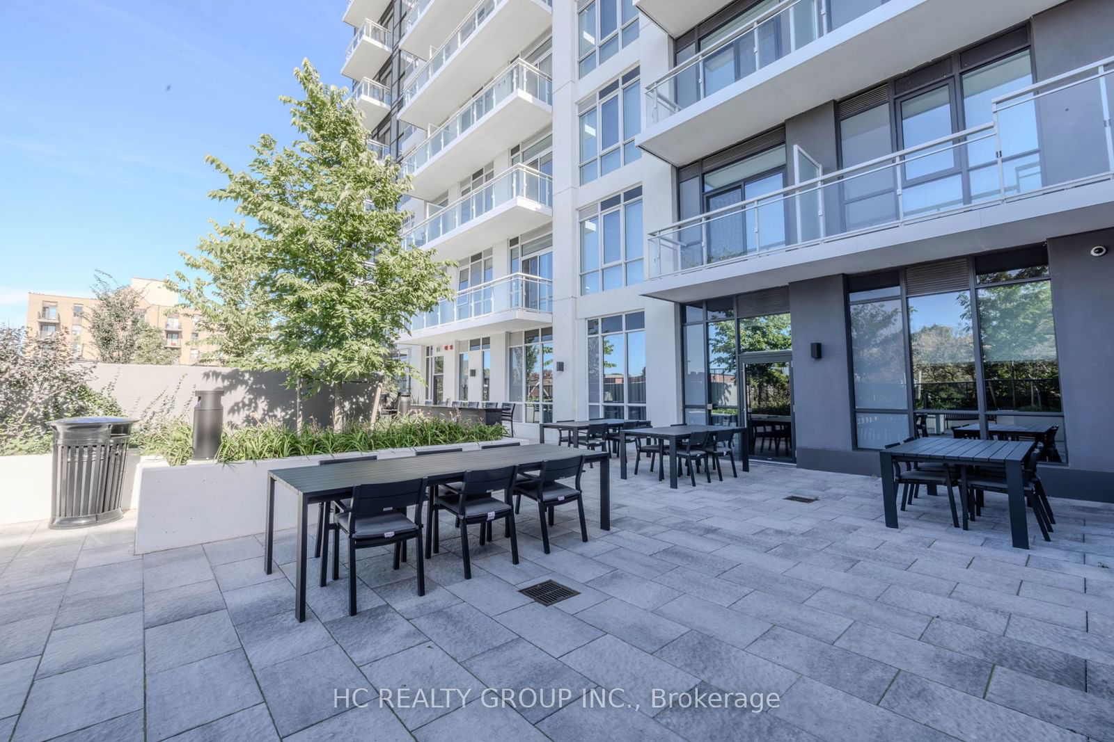 286 Main St, unit PH06 for sale