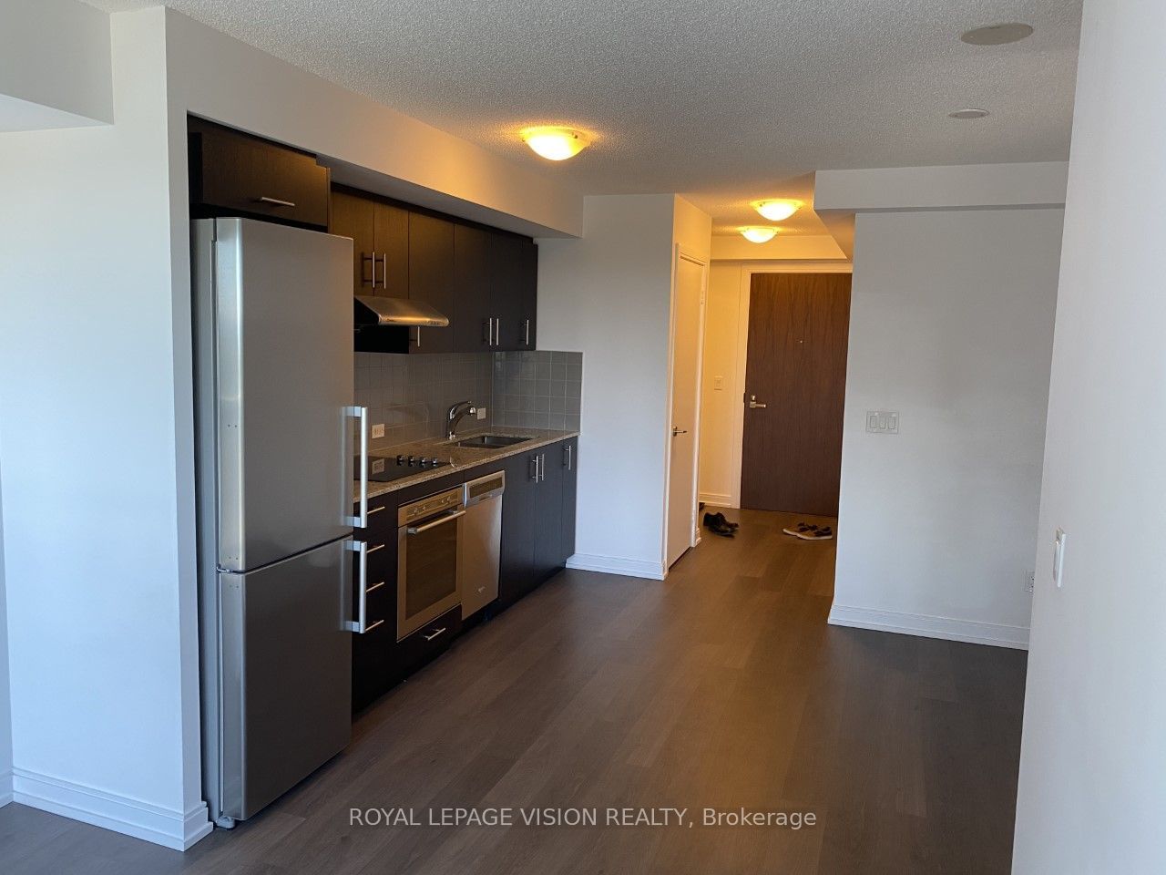 255 Village Green Sq, unit 2709 for rent