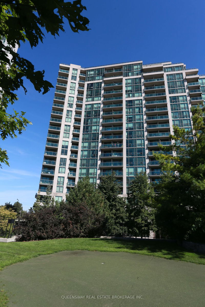 68 Grangeway Ave, unit 803 for sale