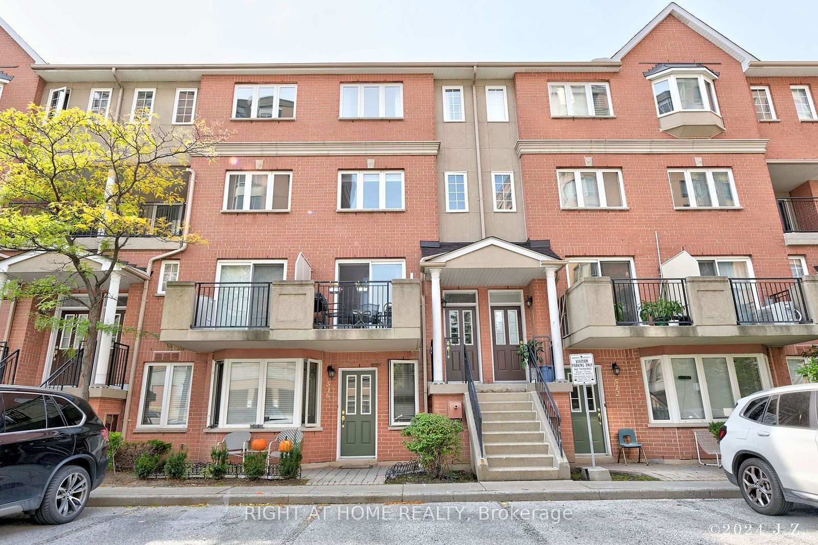 1881 Mcnicoll Ave, unit 515 for sale