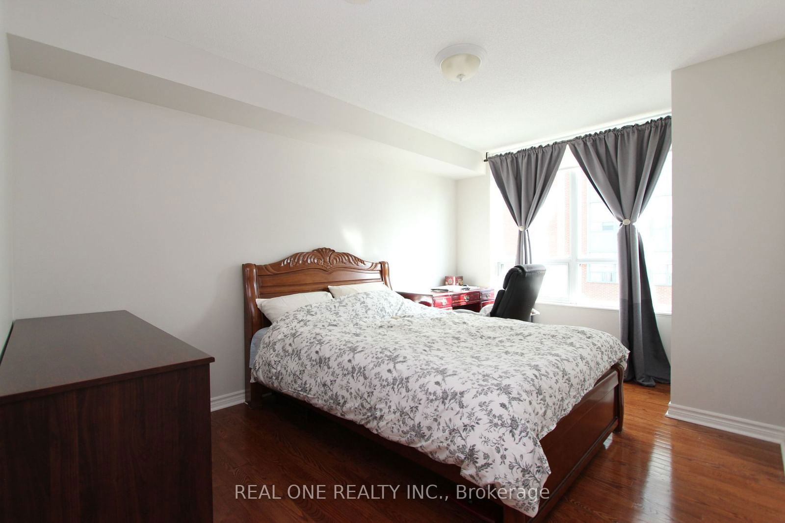 68 Grangeway Ave, unit 511 for rent