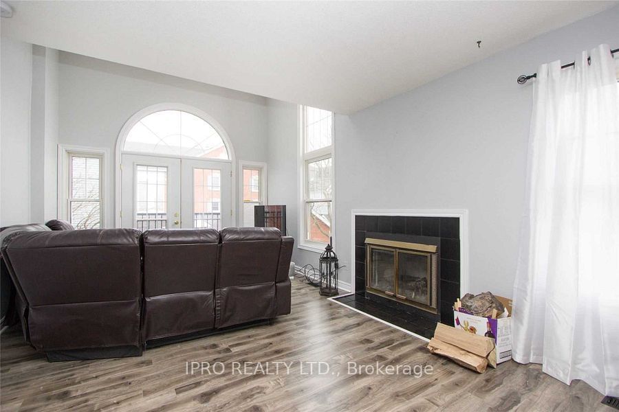 1663 Nash Rd, unit D-17 for sale