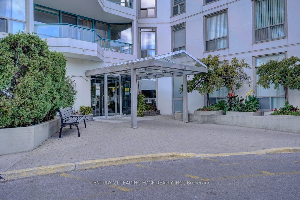 4727 Sheppard Ave E, unit 603 for sale