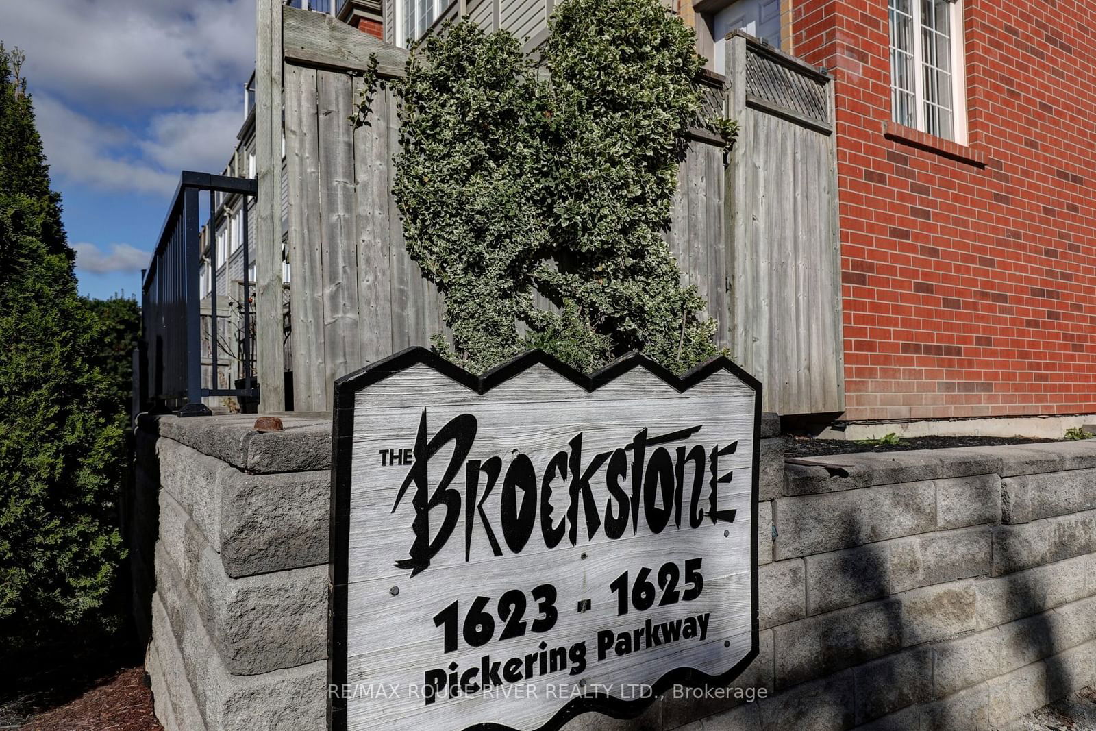 The Brockstone Condos, Pickering, Toronto