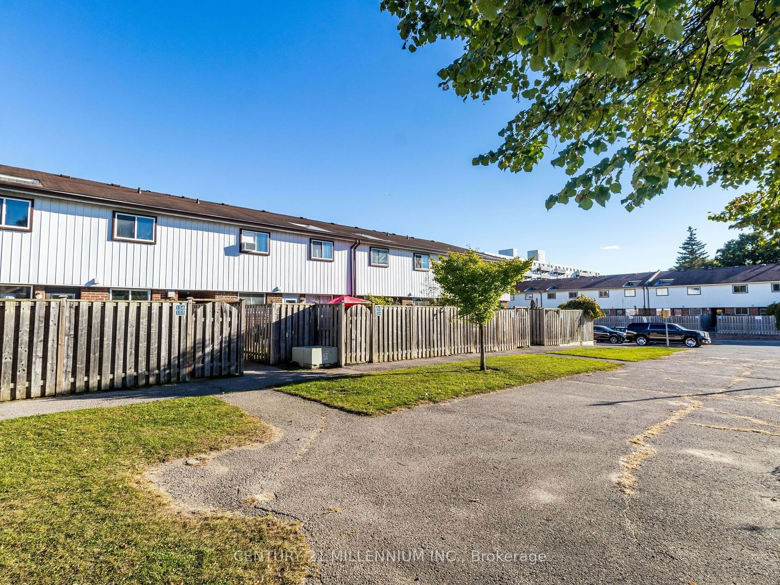 North Pine Village Townhomes, Oshawa, Toronto