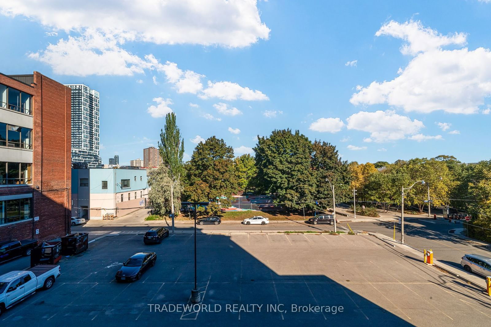 630 Queen St E, unit 308 for sale