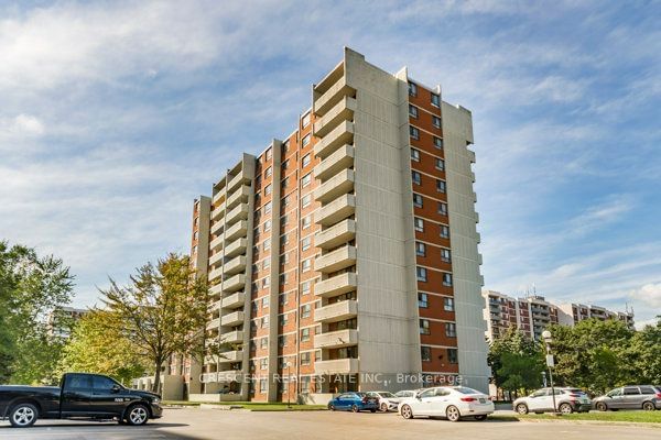 10 Stonehill Crt S, unit 611 for sale