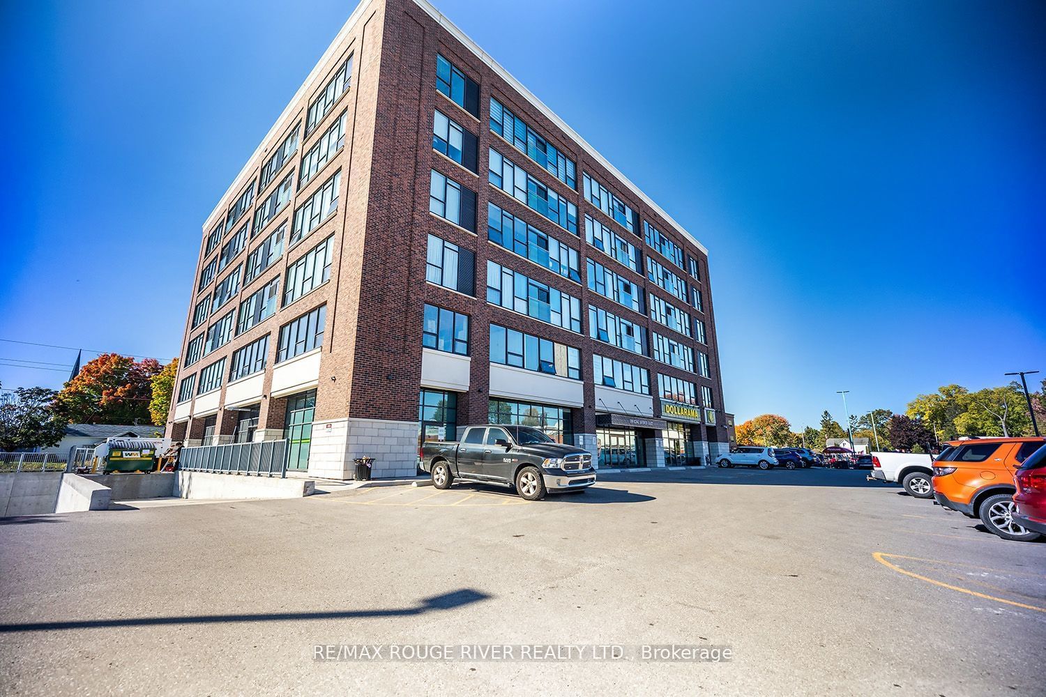 109 King Ave E, unit 402 for sale