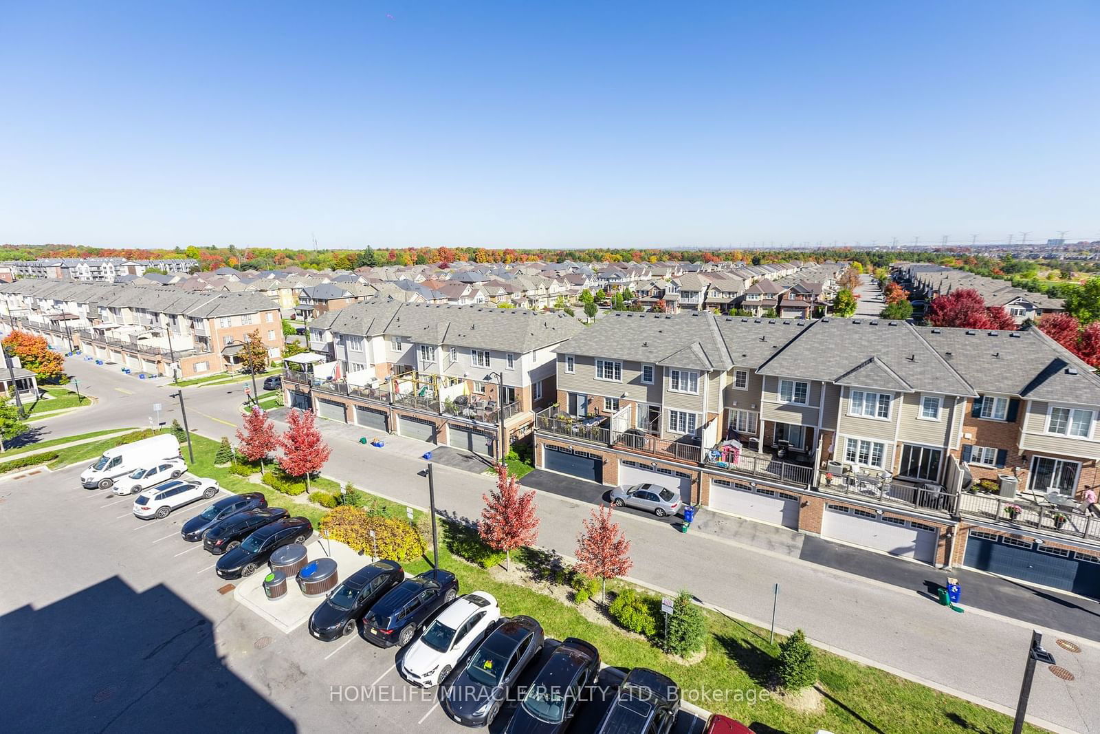 Urban Town Living, Pickering, Toronto