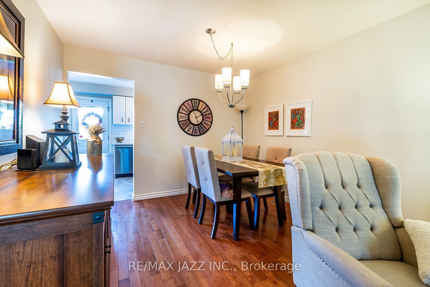 10 Bassett Blvd Townhomes, Whitby, Toronto