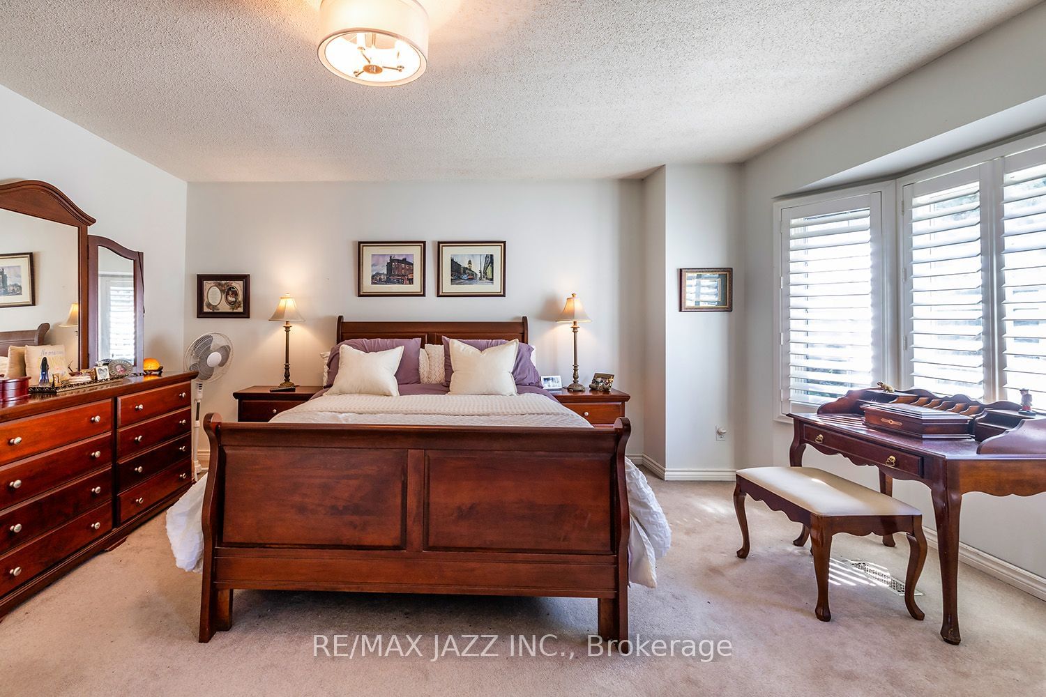 10 Bassett Blvd Townhomes, Whitby, Toronto