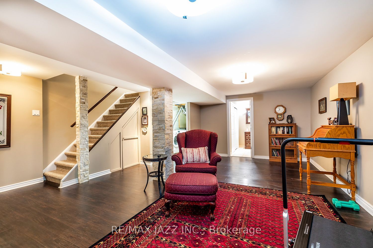 10 Bassett Blvd Townhomes, Whitby, Toronto